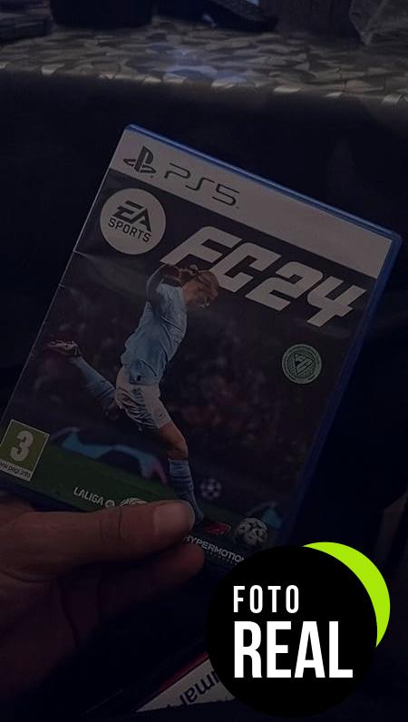 ea-sports-fc-standard-edition-ps5-foto-1