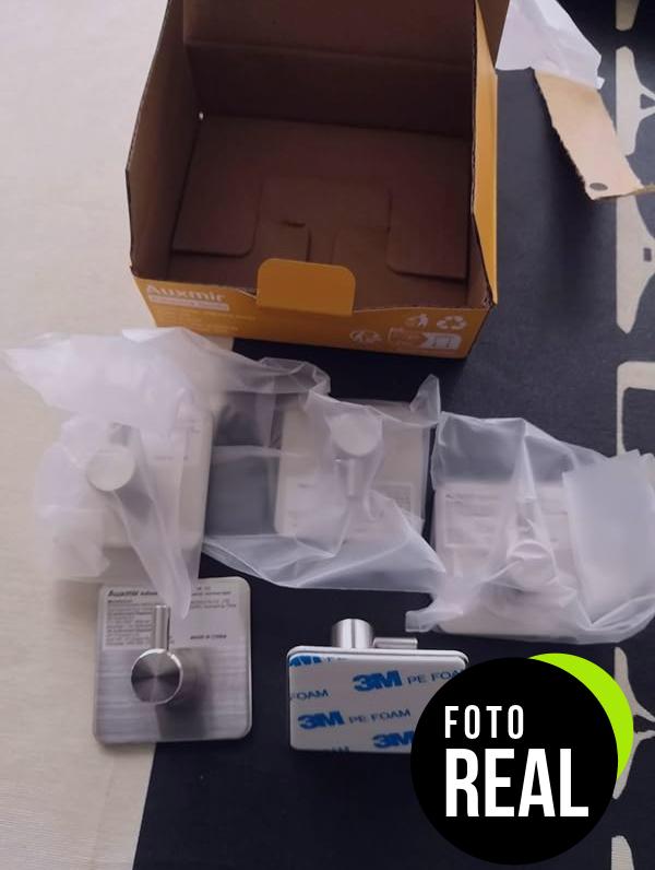 ganchos-adhesivos-auxmir-foto-4