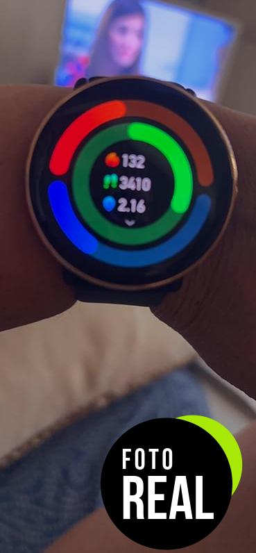 akumaka-reloj-inteligente-mujer-foto-1