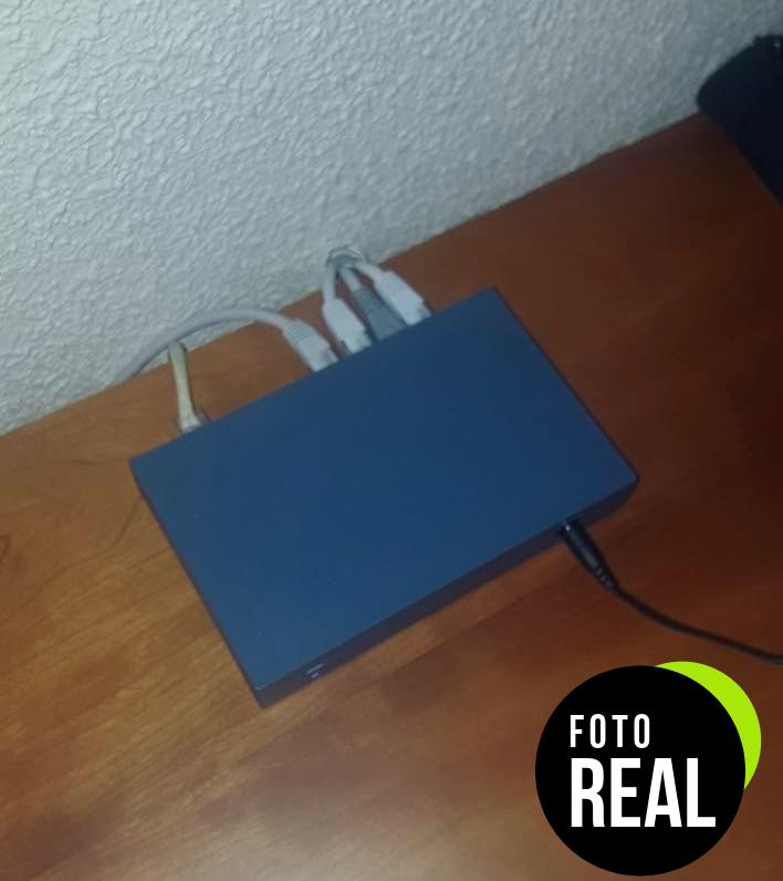 tp-link-switch-ethernet-foto-1