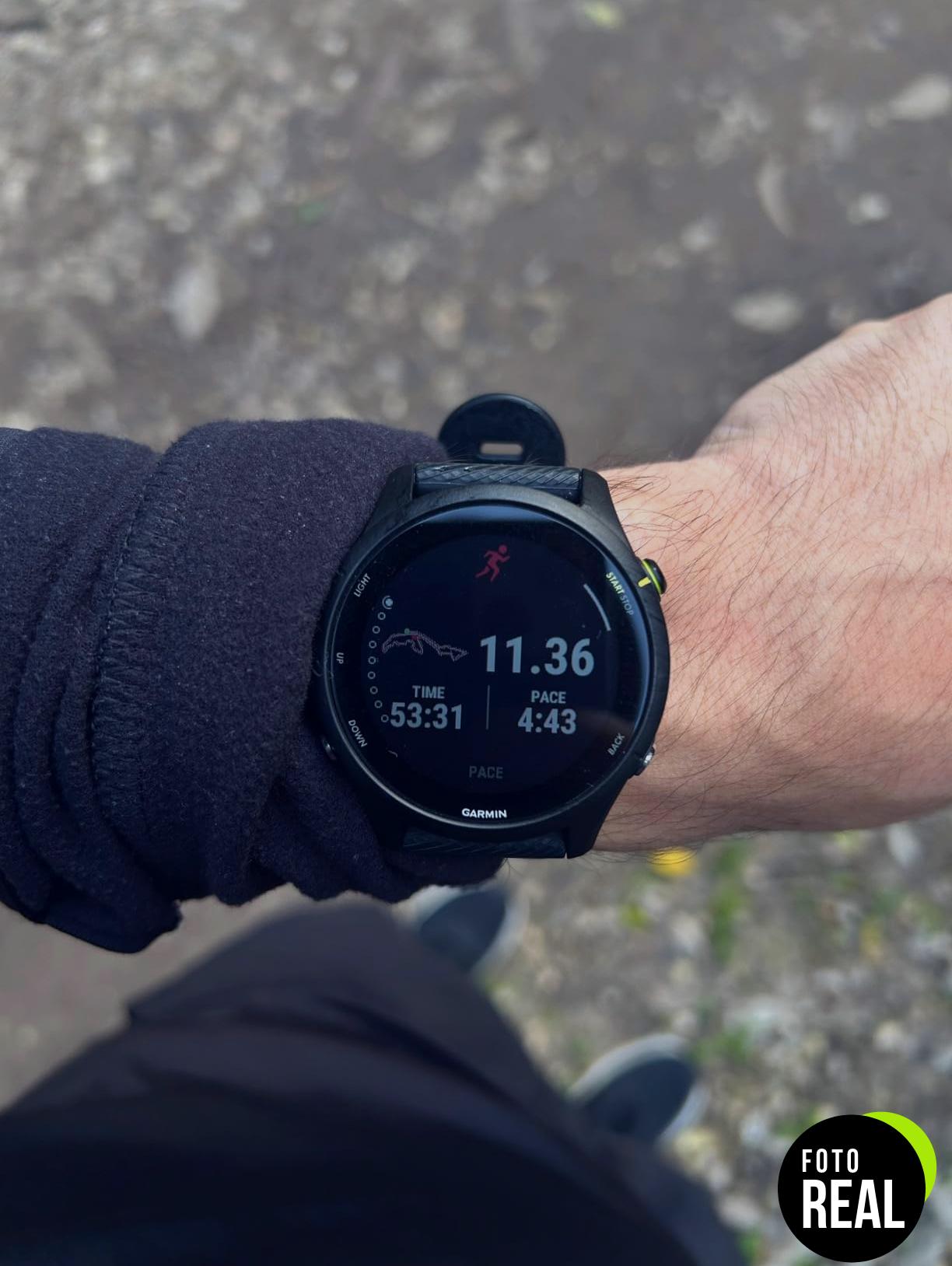 Garmin-forerunner-255-foto-2